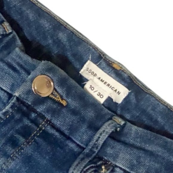 Good American Blue Jeans with Distressed Detail & Hem Women’s 10/30 Casual - Picture 6 of 11